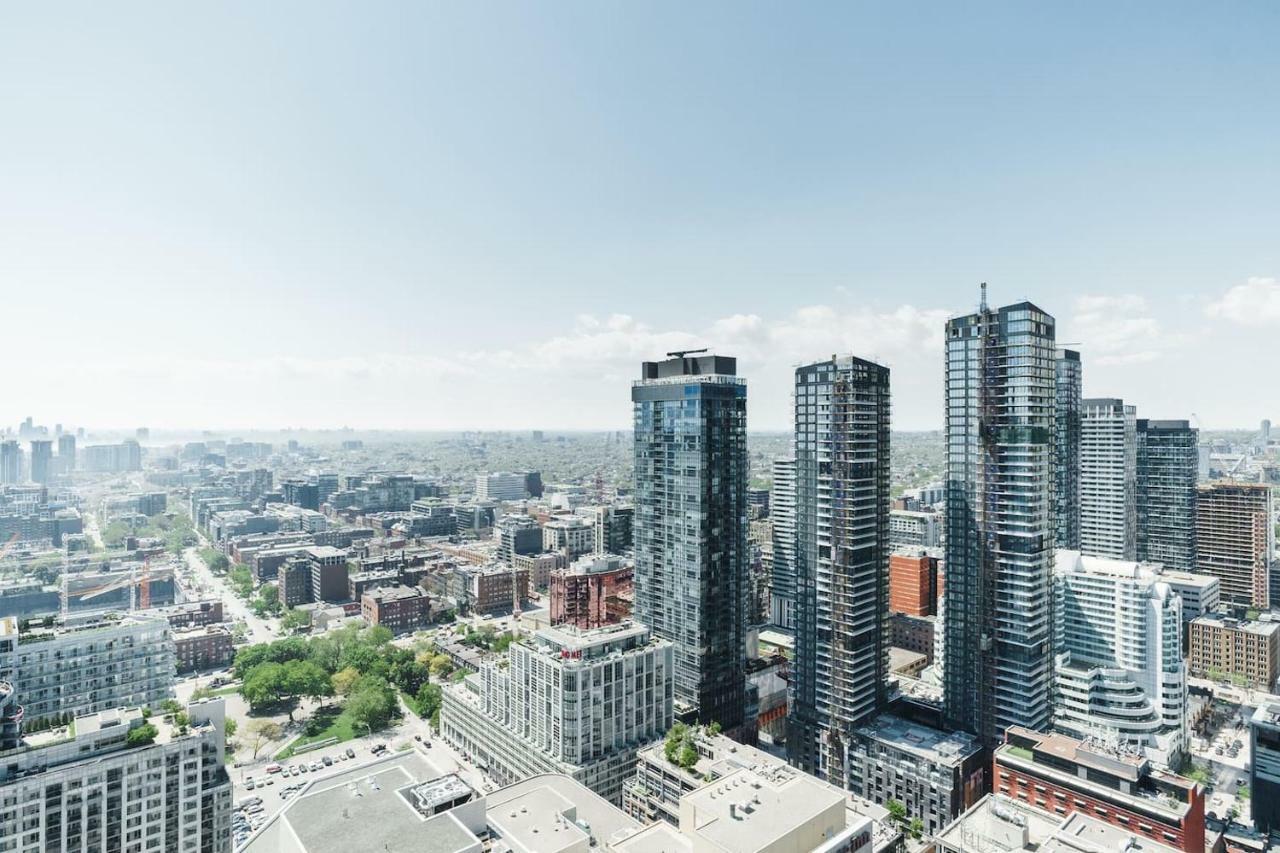 Bright Condo In The Heart Of Toronto Exterior foto